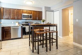 521 S Park Ave, Winter Garden, FL 34787