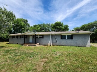 416 S Main St, Ada, OK 74820