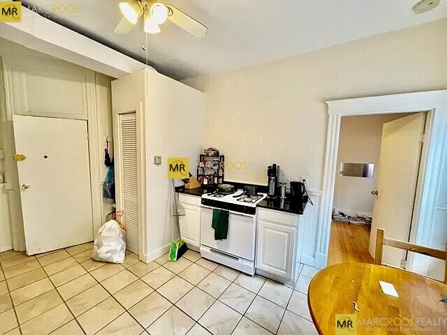 15 Charter St unit 11-4, Boston, MA 02113 - photo 4