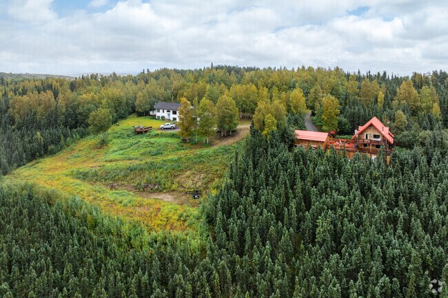 Farmers Loop features homes built on a variety of lot sizes in the area.