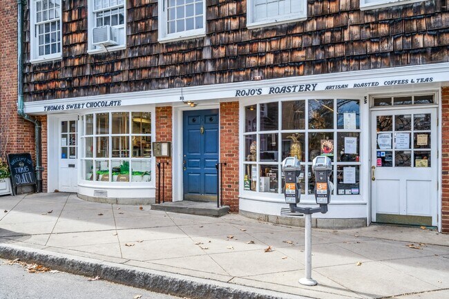 31 Palmer Square W unit B, Princeton, NJ 08542 - photo 2