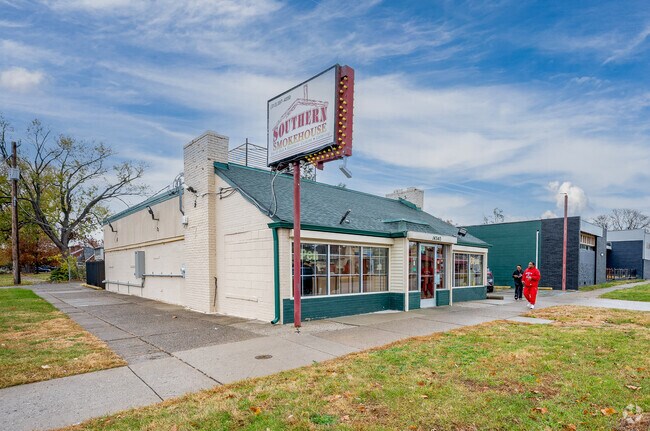 A popular takeout option, Southern Smokehouse offers a delicious BBQ in Winship.