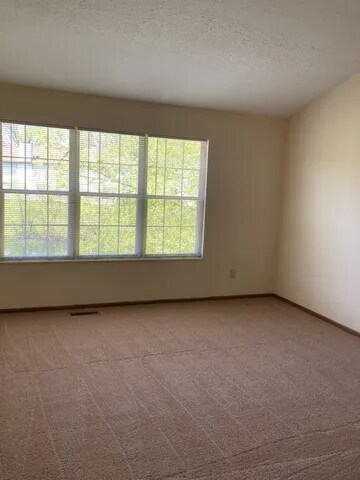 5876 Aqua Bay Dr, Columbus, OH 43235 - photo 4