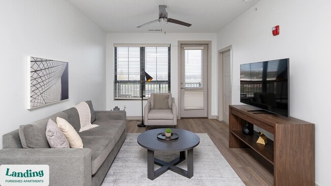 5811 Main St unit 1-305.1407296, McCordsville, IN 46055 - photo 4