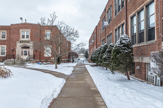 St Cajetan Elementary School has great academic opportunities for students.