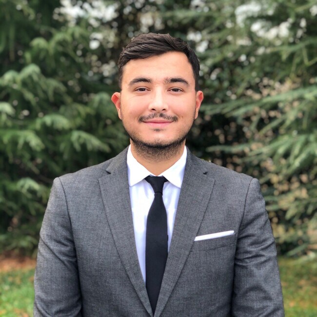 Agent Photo