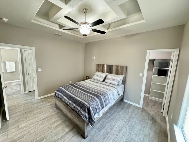 802 E Starr St unit D, Mercedes, TX 78570 - photo 6