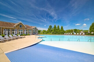 447 Carriage House, Henderson, TN 37075