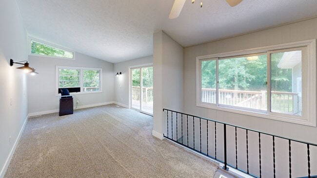 9481 S Clinton Trail, Eaton Rapids, MI 48827 - photo 2