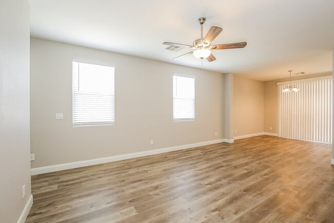 6494 W Haleh Ave, Las Vegas, NV 89141 - photo 5