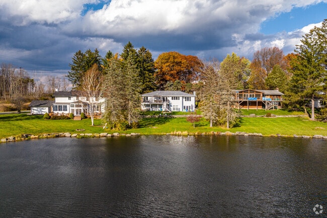 Lakeside living in South Abington provides serene views and outdoor activities.