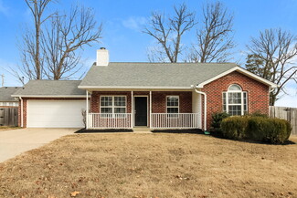 872 Lavergne Ln, La Vergne, TN 37086