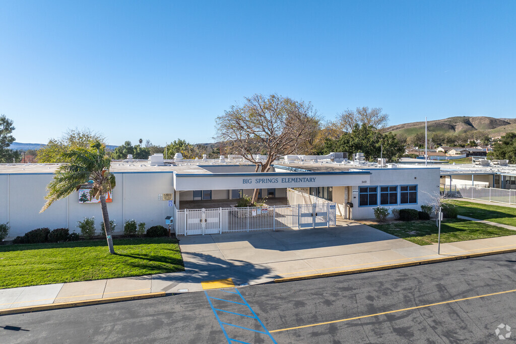 Big Springs Elementary School has an A- score on Niche.