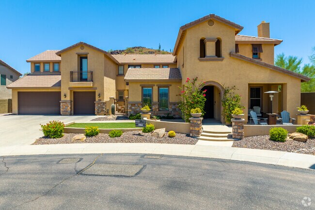 Iconic Puebloan-style homes define the heart of Anthem.