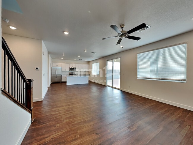 17130 Puget Ave, Waddell, AZ 85355 - photo 7