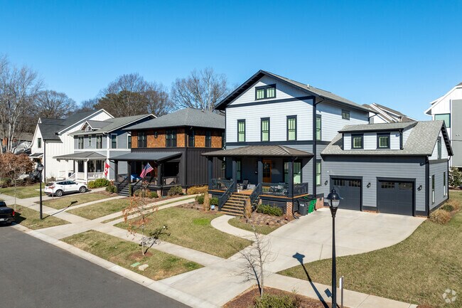 Newer larger homes are a popular choice in Chantilly.