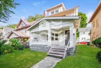 985 Delia Ave, Akron, OH 44302