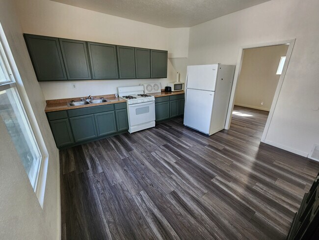 1028 Capitol St unit 1, Ogden, UT 84401 - photo 6