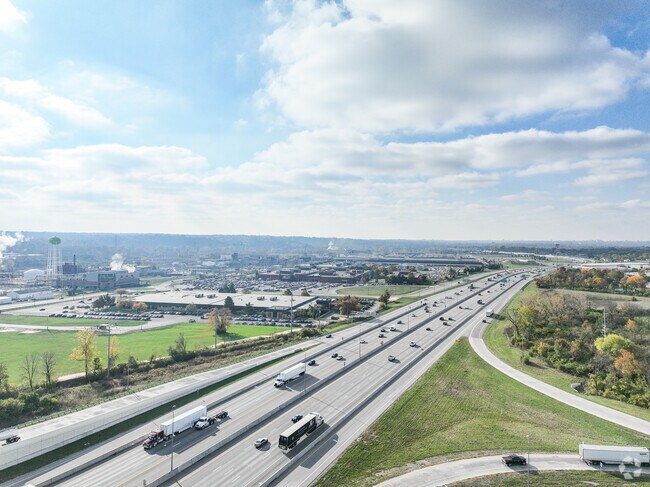 Residents of Lincoln Heights, OH have easy access to downtown Cincinnati via I-75.