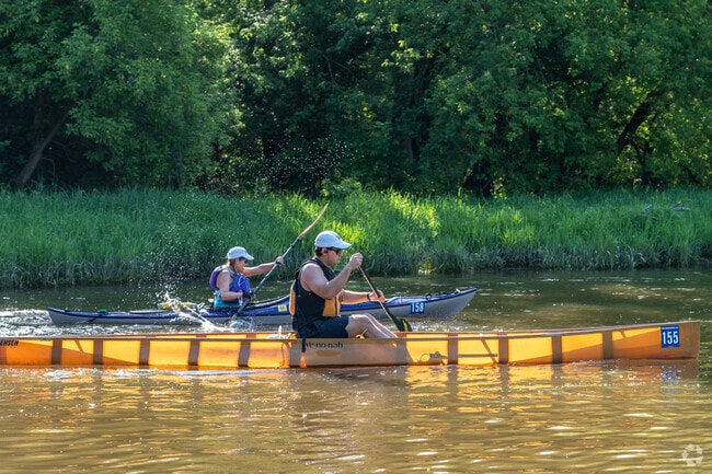 Race your friends down the Des Plaines River on a Canoe or Kayak near Vernon Hills.
