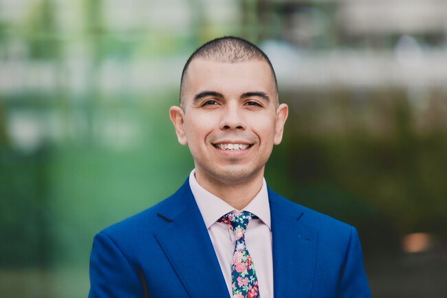 Agent Photo