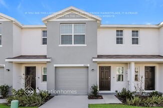 3621 Fulton Ferry Ln, Tampa, FL 33619