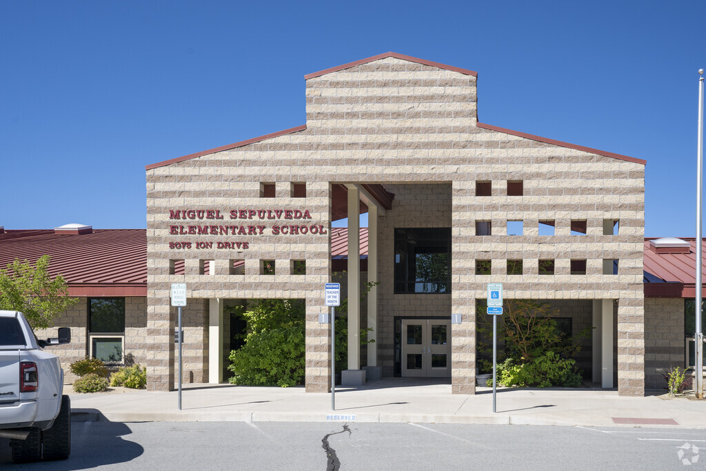 The front entrance to Miguel Sepulveda Elementary School in Sparks.