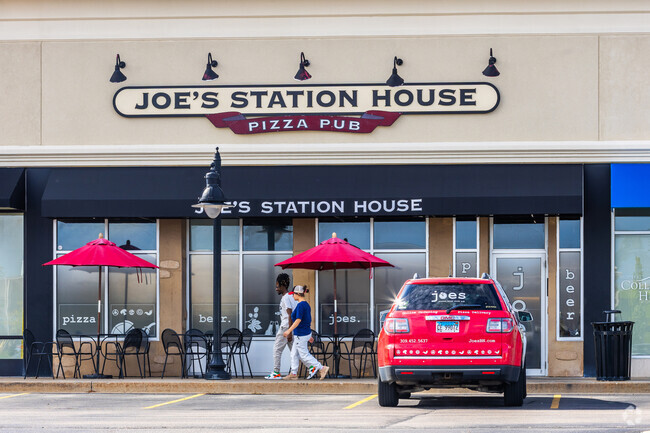 Westbrooke residents can grab a bite at Joe's Station House.
