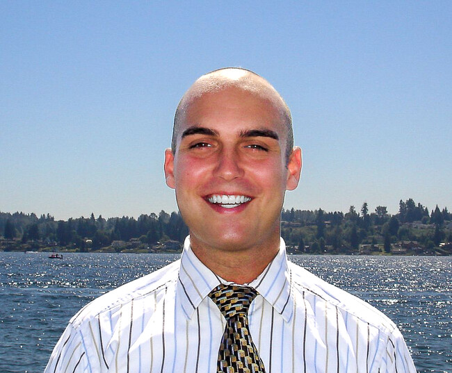 Agent Photo