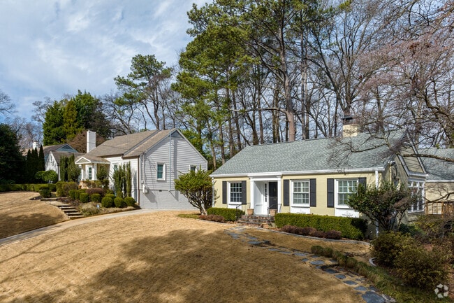 Loring Heights features residential serenity just north of Atlanta.