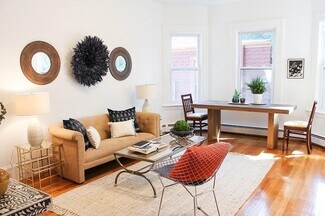 4 Trowbridge Place Unit 8, Cambridge, MA 02138