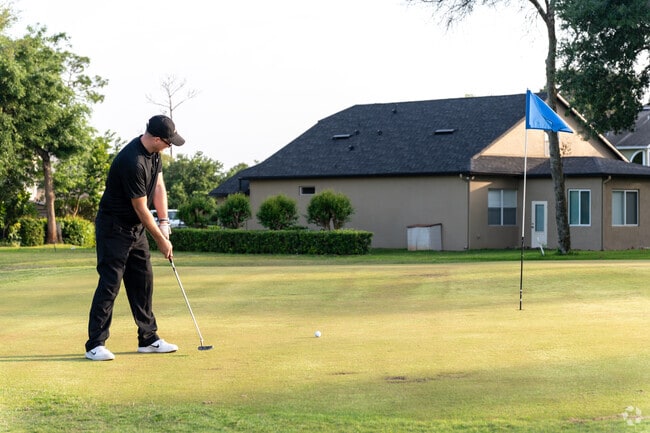Glen Abbey residents love to spend the day hitting the links at Glen Abbey Golf Club.