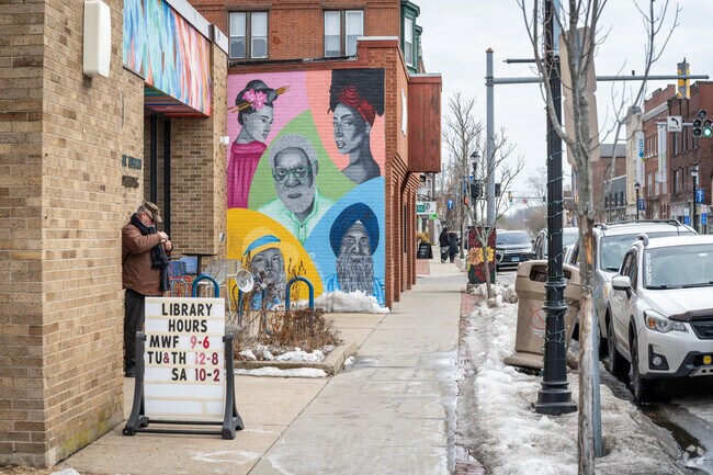 Willimantic's Third Thursday Street Festival, held downtown from May to September, features live music, food, and local vendors.