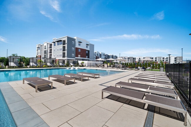 The Atwater, Bogota, NJ 07603 - photo 2