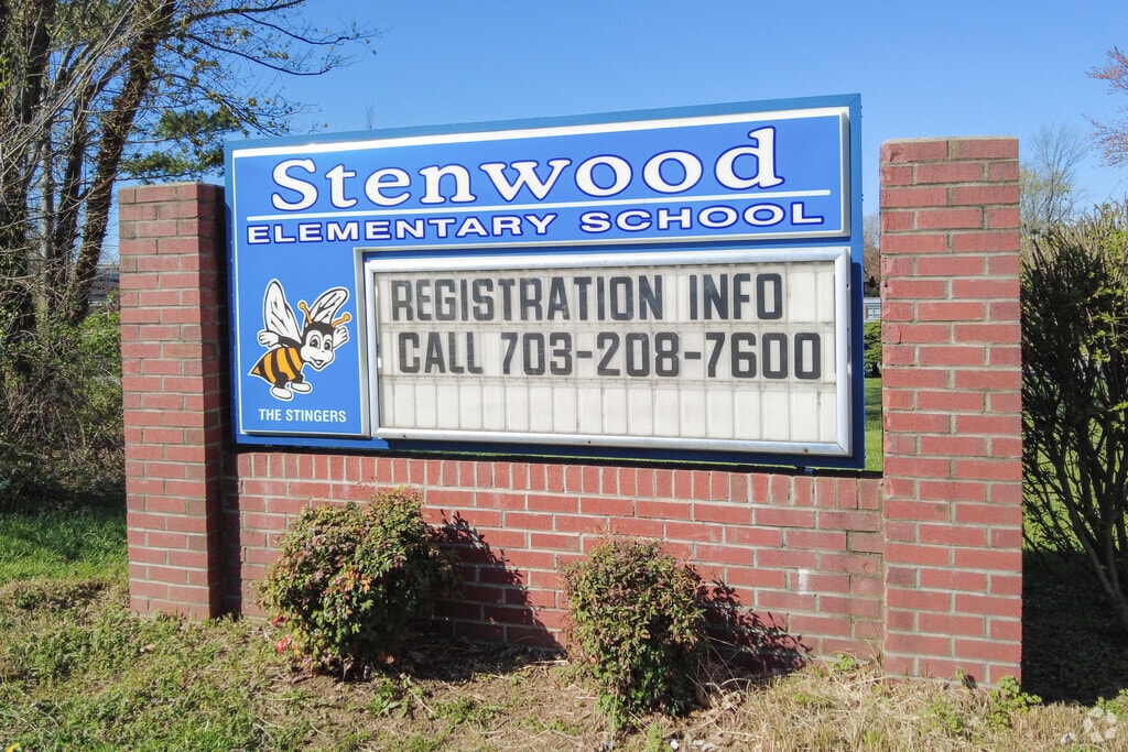Stenwood Elementary School Sign in Dunn Loring