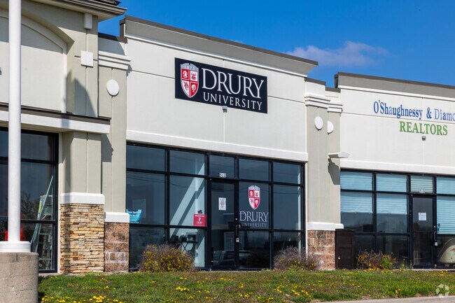 Drury University has a satellite campus in Harrisonville that offers online and evening courses.