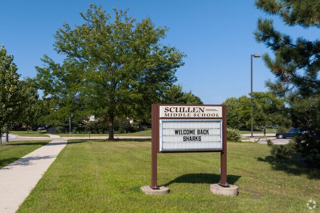 Scullen Middle School is a public school located in Naperville, Illinois.
