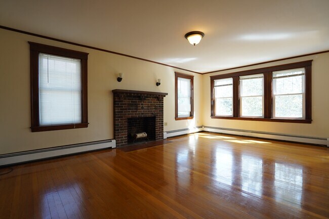 467 Washington St, Boston, MA 02135 - photo 4
