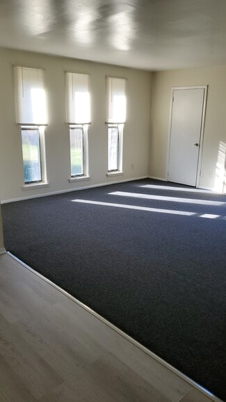 221 Cookstown New Egypt Rd Unit F4, Cookstown, NJ 08511