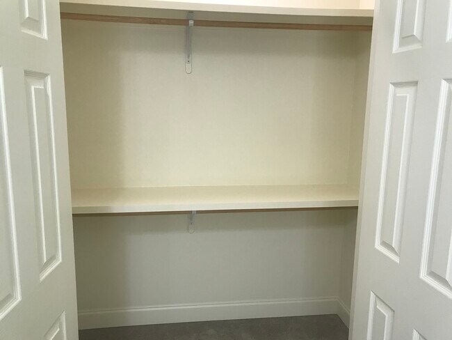 37150 Woodgate Ave, Prairieville, LA 70769 - photo 3