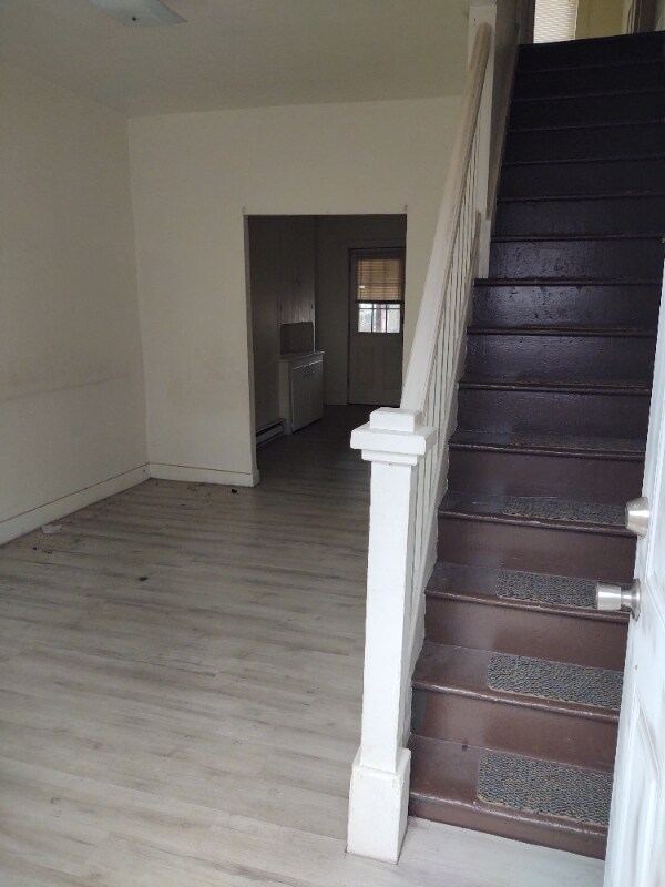 52 Hallet St, East Stroudsburg, PA 18301