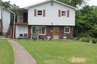 202 Mountain View Dr, Hampton, TN 37658