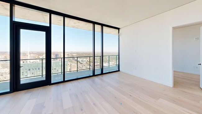 The Modern Austin Residences unit 4704, Austin, TX 78701 - photo 2