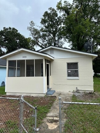 1450 W 22nd St, Jacksonville, FL 32209