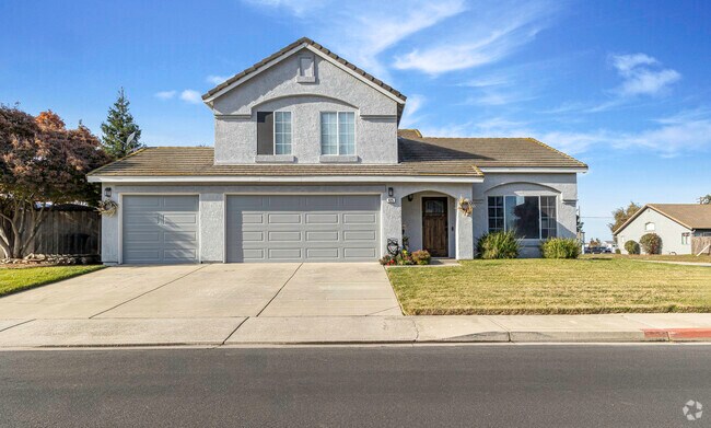 Stucco facade homes are found in Waterford.