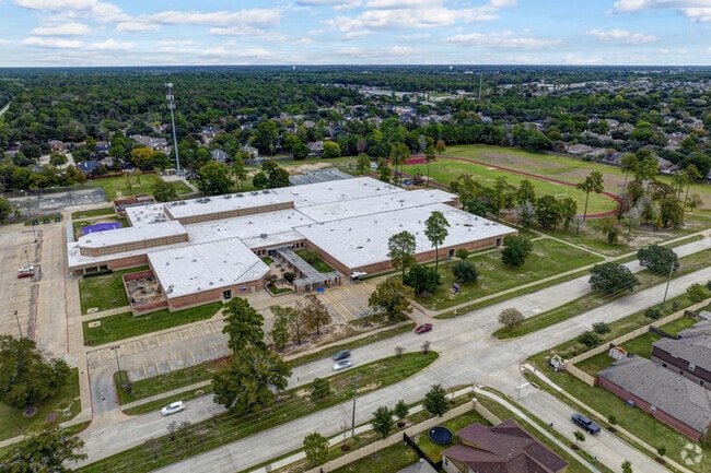 Located in Houston, TX, Humble Middle School serves 6th-8th grade students.