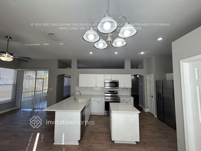 1818 Citrus Orchard Way, Valrico, FL 33594 - photo 6