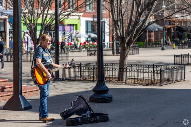 Market Square is the perfect place to shop and see street performers.