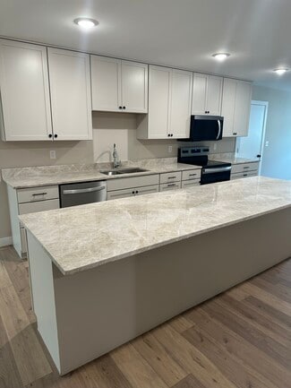 1504 Lower Trentwood Cir NE Unit 2, Willmar, MN 56201