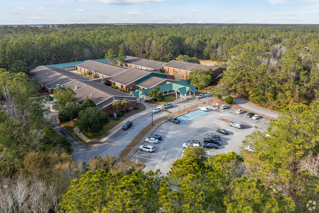 Oglethorpe on Saint Simons fosters a supportive enriching environment for young learners.